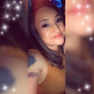 Meet your Posher, Veronica